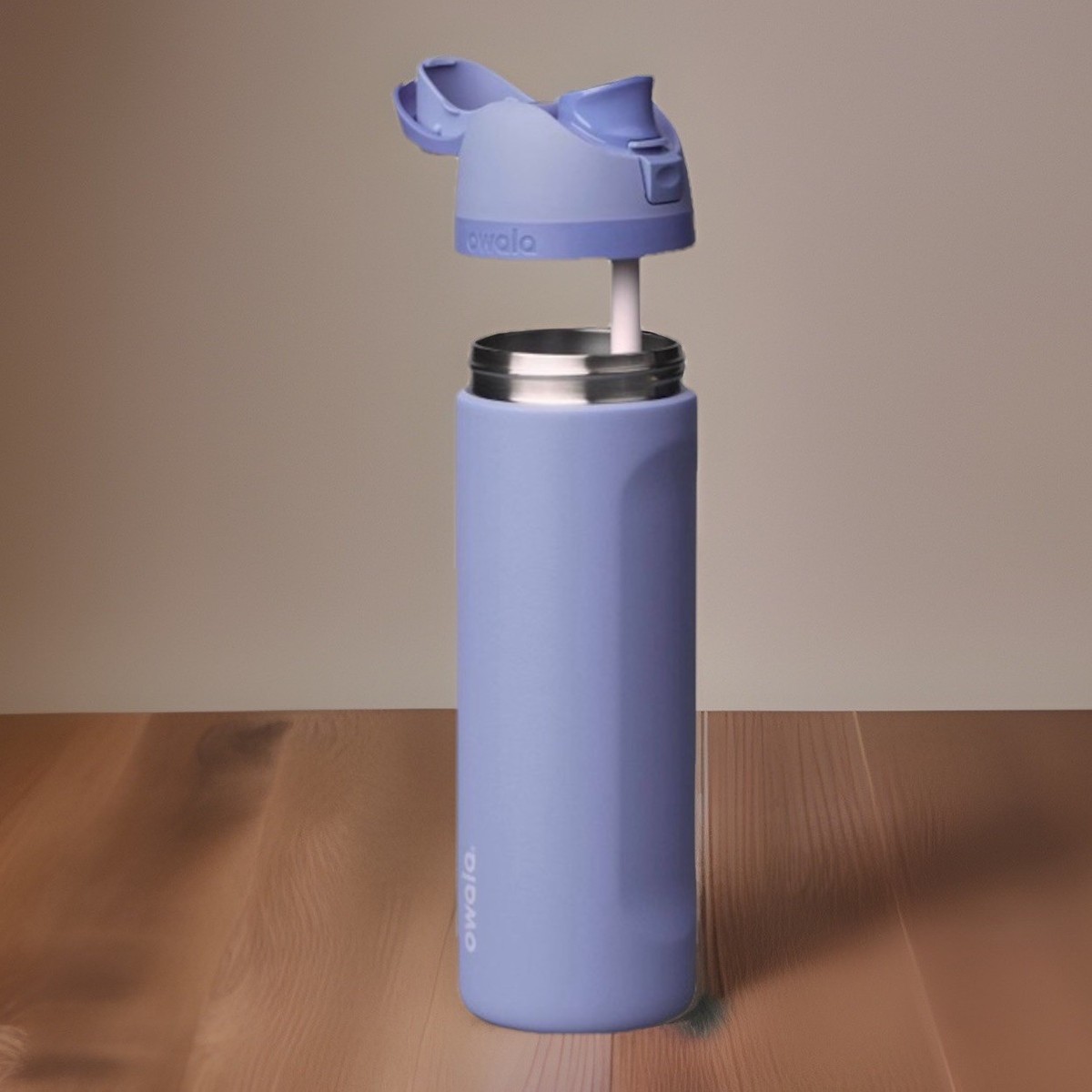 NEW/RARE Owala- Out Of Blue - 24oz FreeSip SS Water Bottle (On