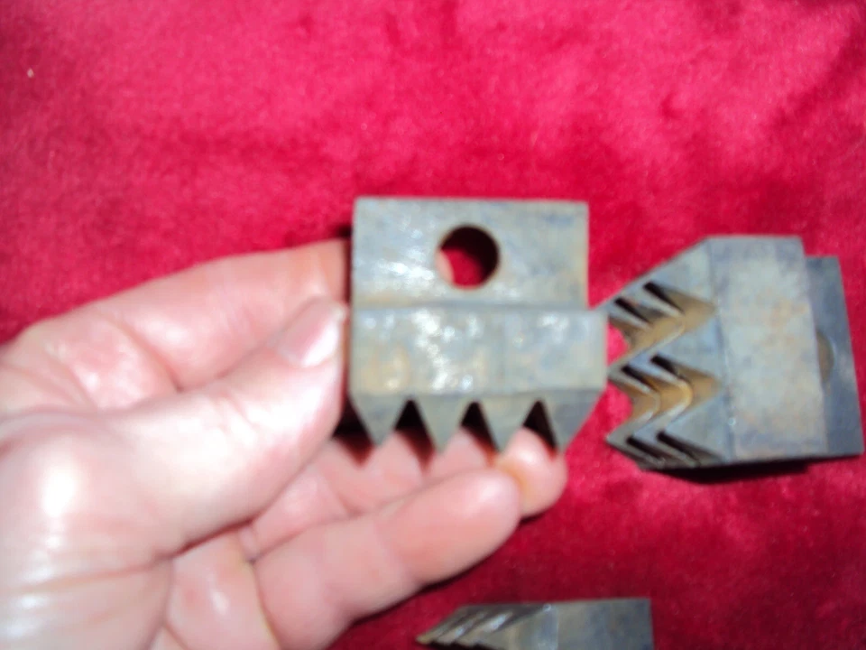 3 objet outil ancienne plaquette de Boucharde marteau tailleur de pierre metier - Photo 4/4