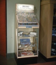 Vintage Stereo Realist Photo 3D Slide TEK BRUSH Display For Health & Beauty