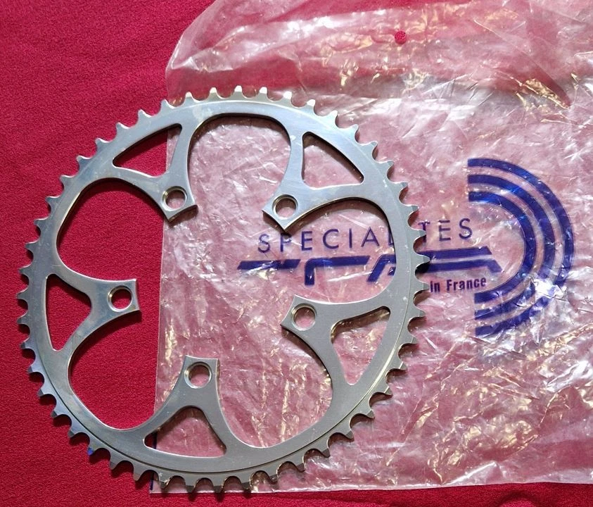 Specialites T A Full Track 144 BCD Chainring 1/8
