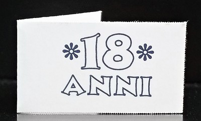 60 Bigliettini 18 Anni Diciottesimo Compleanno Stampa Omaggio Bomboniera Ebay
