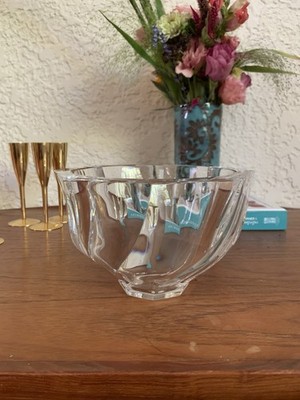 ORREFORS 7'' Bowl Vase Crystal Clear Residence Swirl  Signed Original Sticker