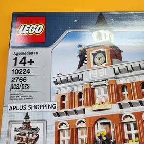 Lego 10224 Town Hall 2766pcs Expedited Shipping - SEALED