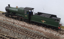 Bachmann Class 43XX 7332 , BR Unlined Green, late  emblem - OO gauge