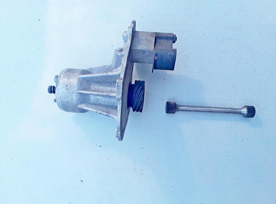 Maserati Indy front engine housing with cam chain tensioner and pulley driver