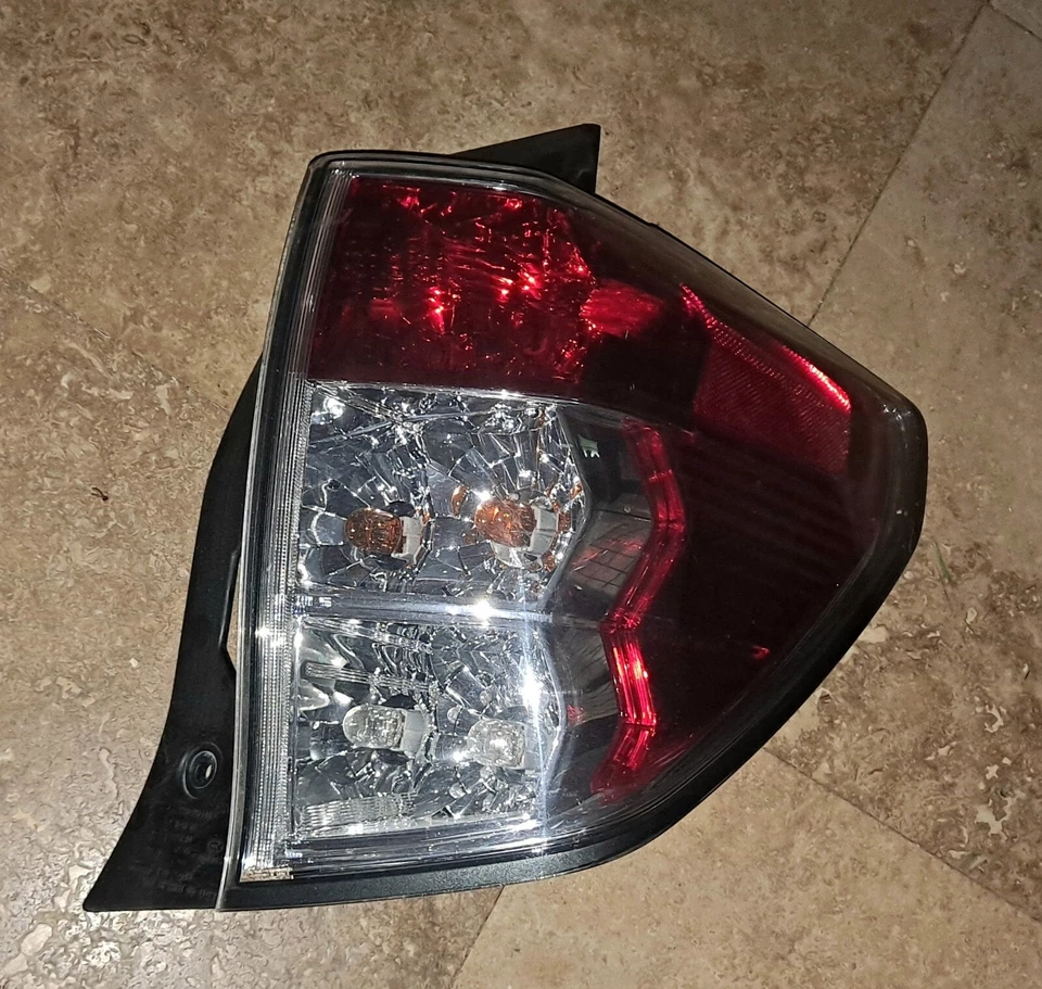 2009-2013 Subaru Forester Tail Light Passenger Right Side 2010 2011 2012 - Imagem 2 de 4