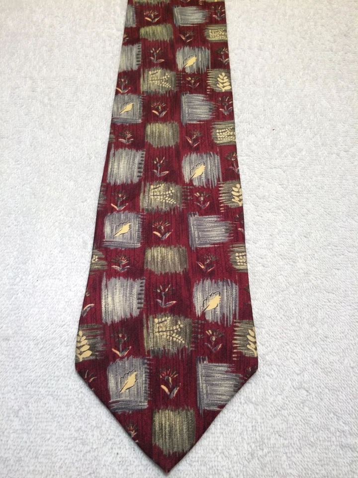 ALEXANDER JULIAN CORBATA PARA HOMBRE 56 X 4 ROJO CARMESÍ PLATA VERDE PINO PINCELADAS Foto 2 de 4