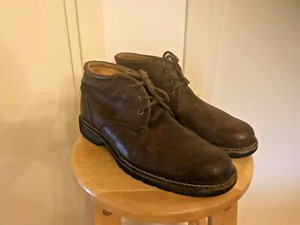 johnston and murphy hiking boots