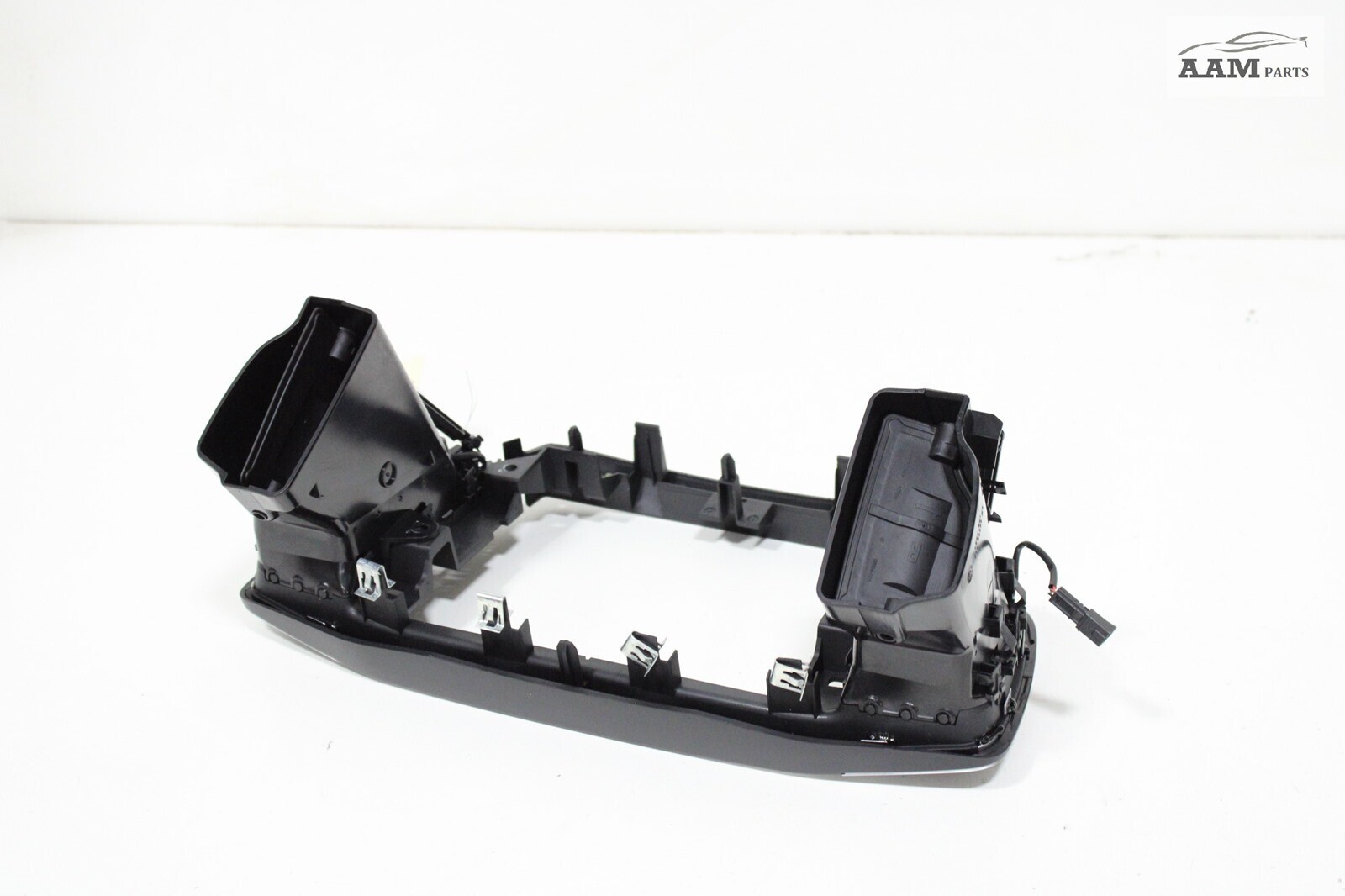 2017-2024 MASERATI GHIBLI M157 DASHBOARD CENTER INNER AIR VENT GRILLE BEZEL OEM