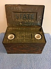 ANTIGUA CAJA DE ESCRIBIR DE LATA DE CARAMELO DE CARAMELO DE ESTADO DE SALONES DE 1920 CON INSERCIONES DE TINTERO RARA