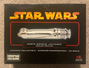 darth sidious lightsaber toy
