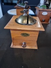 Authentique Ancien Moulin À Café Peugeot Valentigney.