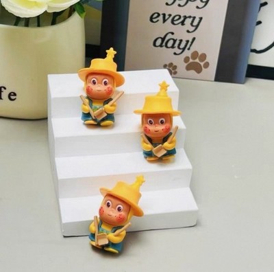 1 X Twinkle Twinkle  Customized Doll Mini Cute Figurine (4-5cm H) Code TT117
