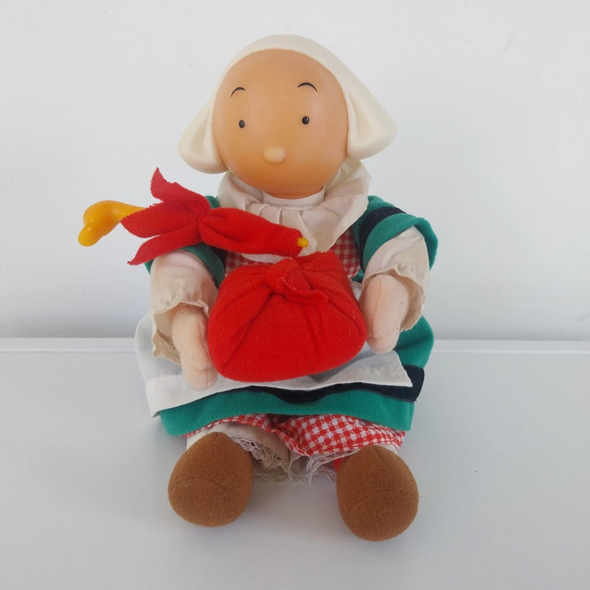 Ensemble Rare De 5 Poupées Quilles Anciennes En Tissu – Bécassine, Vintage