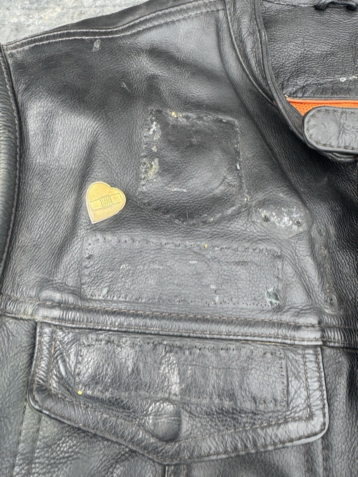 First Classics Black Outer Shell Classic Gear Lea… - image 3