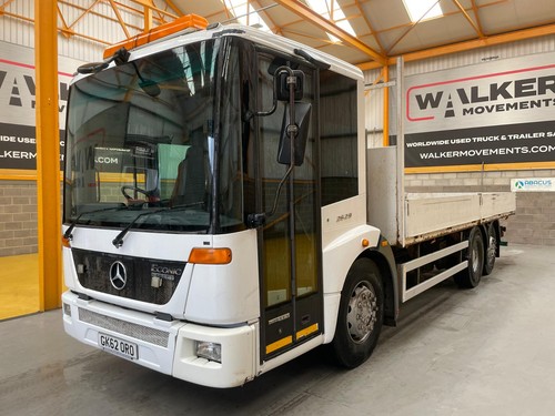 MERCEDES BENZ ECONIC 2629 6X2 EURO 5 26 TONNE DROPSIDE FLATBED - 2012 - GK62 ORO - Picture 2 of 16