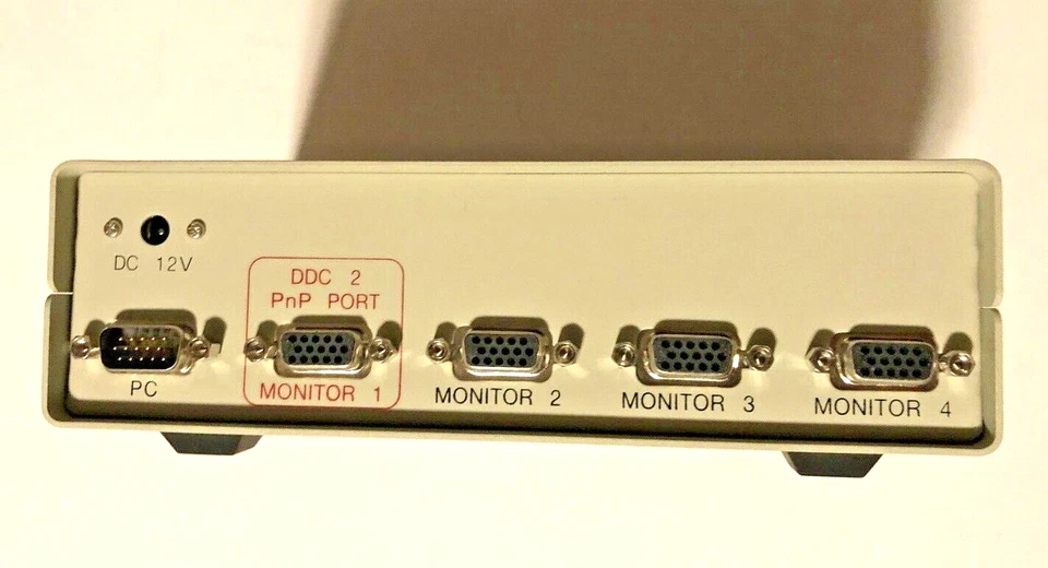 QVS Analog Monitor Splitter and Extender MSV-104E - 1 PC to 4 VGA/XGA monitors - Image 2 of 4