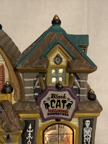 Lemax SPOOKY TOWN, Black Cat Halloween Decorations. Used w/ Box 2020 - Picture 3 of 12