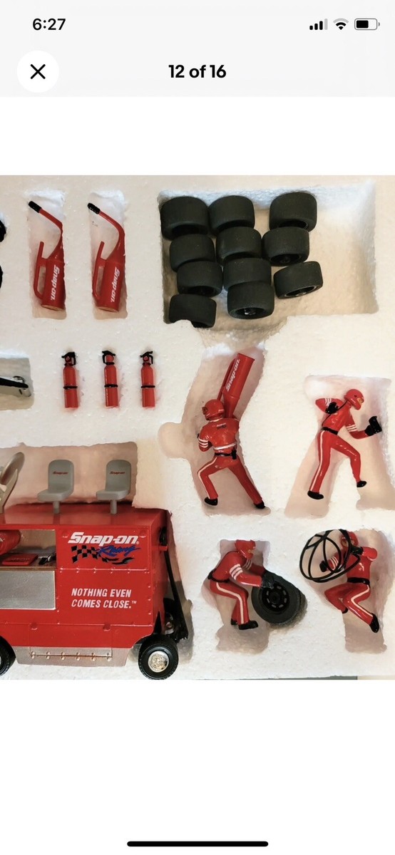 NEW Rare Snap-on Pit Crew Diorama set 2002 #2403546 | eBay