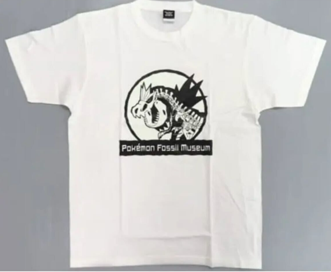 Pokemon T-Shirts Pokemon Fossil Museum Limited phosphorescent