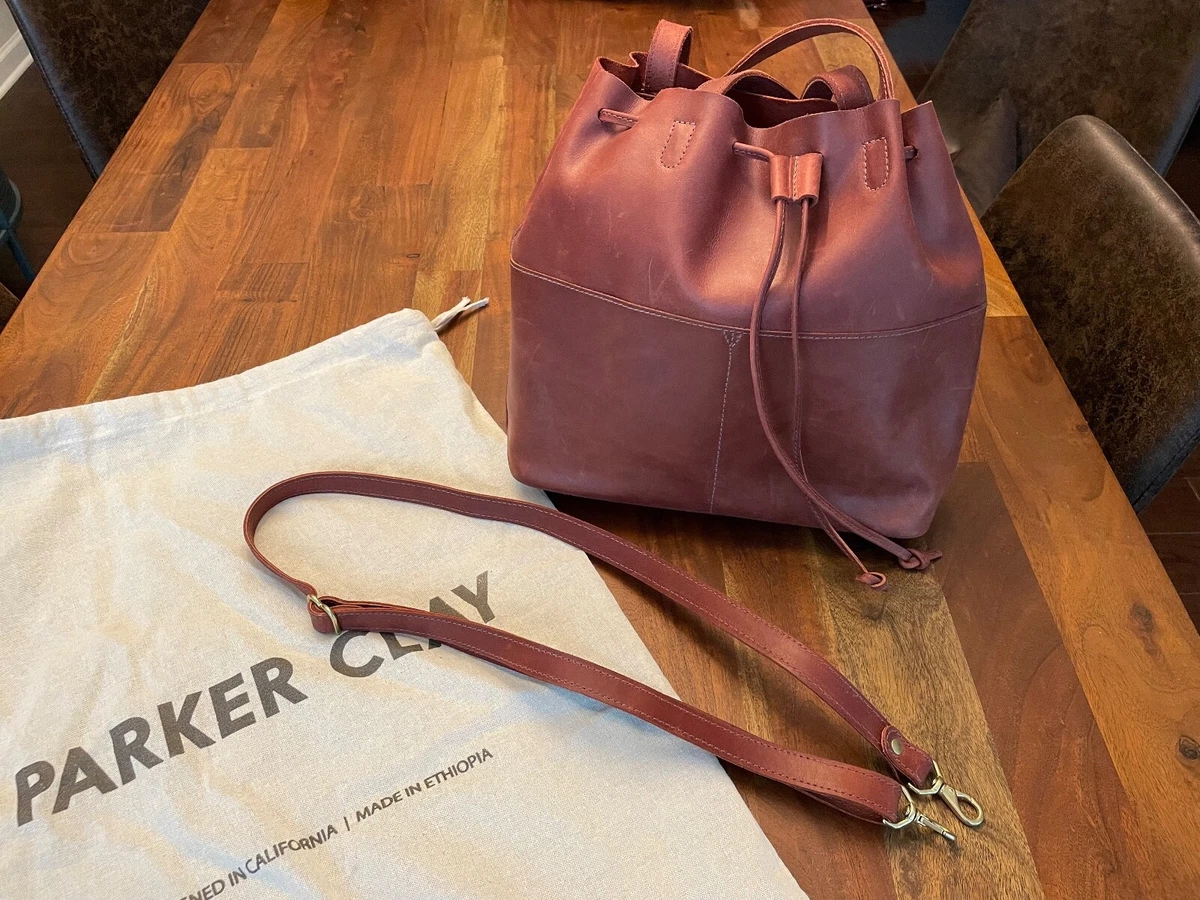 Emma bucket bag sales