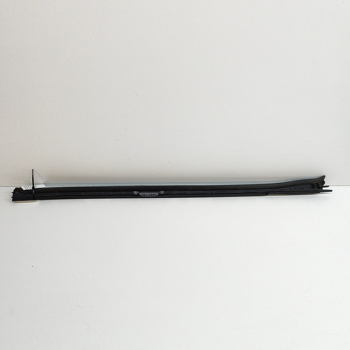 ライブ写真「4」 BMW X5 G05 parabrezza anteriore sinistro rivestimento verticale