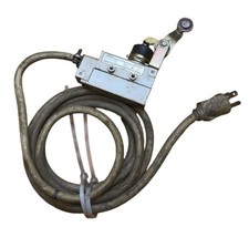 Omron ZE-NA2-2S Limit Switch **SALE**