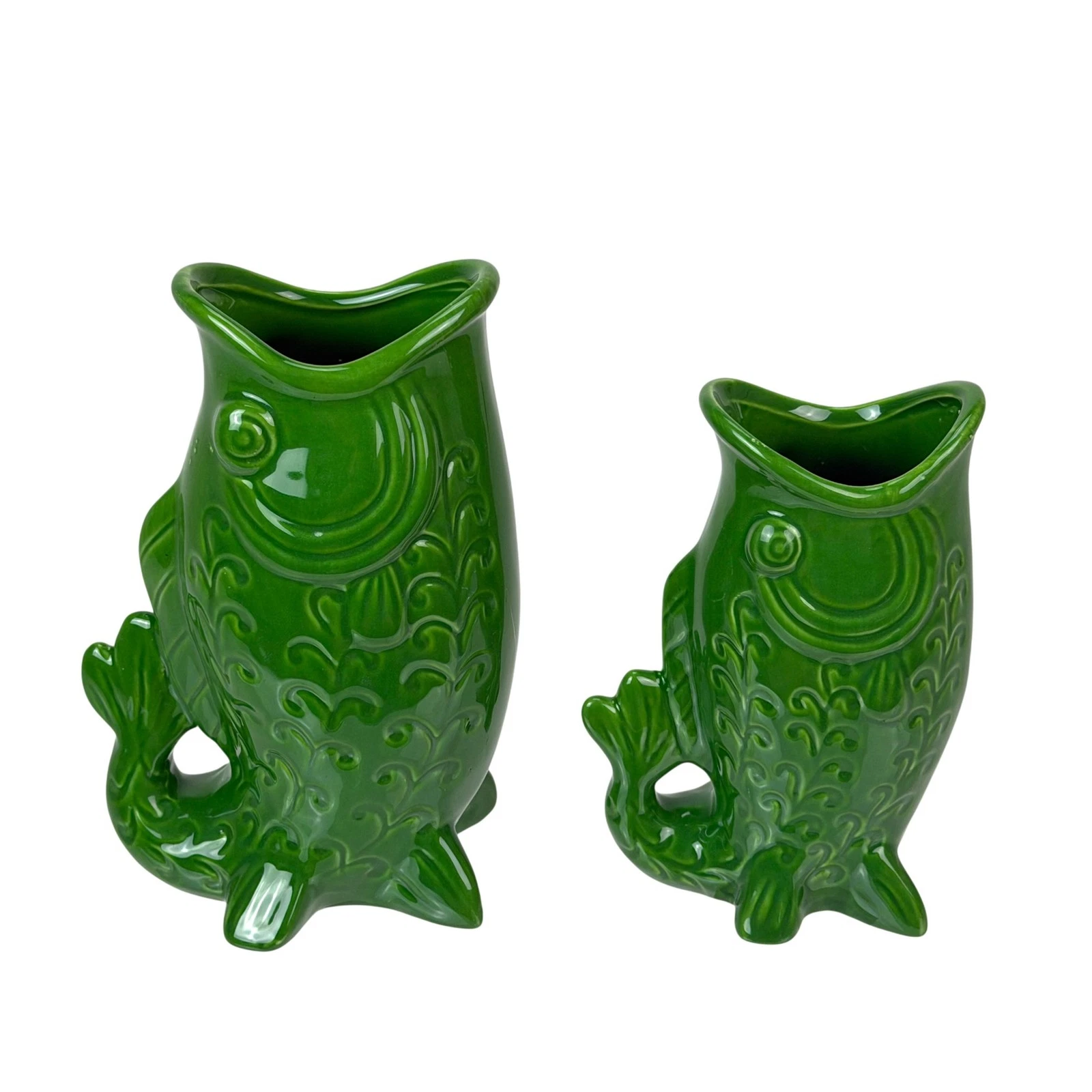 Zeckos Set of 2 Green Fish Vases Glossy Porcelain Coastal Bud Vase Decor
Opens in a new window or ta