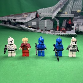 LEGO Star Wars: Venator-Class Republic Attack Cruiser (8039)