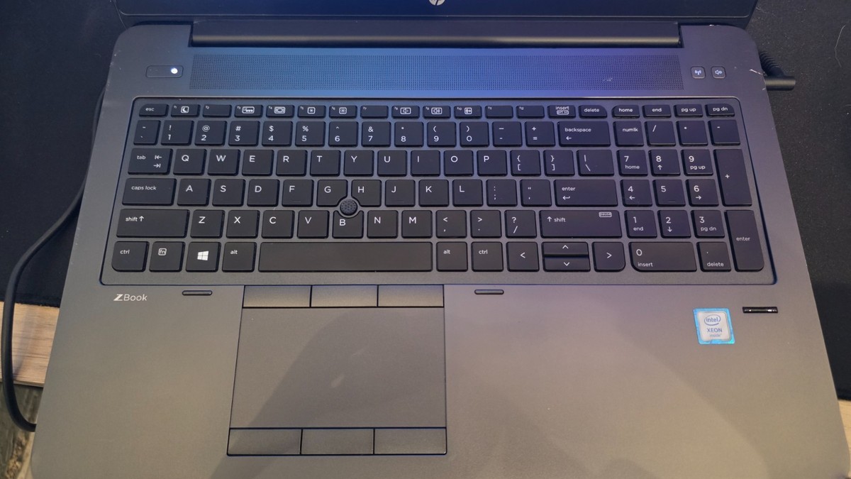 HP ZBook 15 G3 Xeon E3-1505M v5 | 32GB RAM | 512GB NVMe | Quadro 