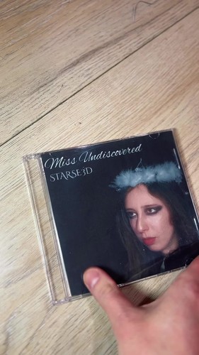 STARSE3D- Miss Undiscovered EP - Video 1 of 1