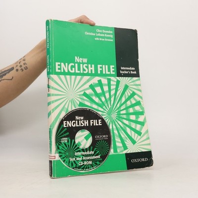 New English File. Intermediate. Teacher's Book  |  Brian Brennan