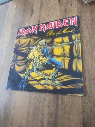 Iron Maiden Piece of Mind 1983 Vinyl LP G/F Sleeve. EMI EMA 800. VG+/NM. A1/B1
