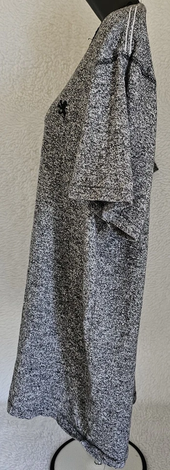 Express Mens Shirt Size XL X Large Short Sleeve V Neck - Image 4 of 4