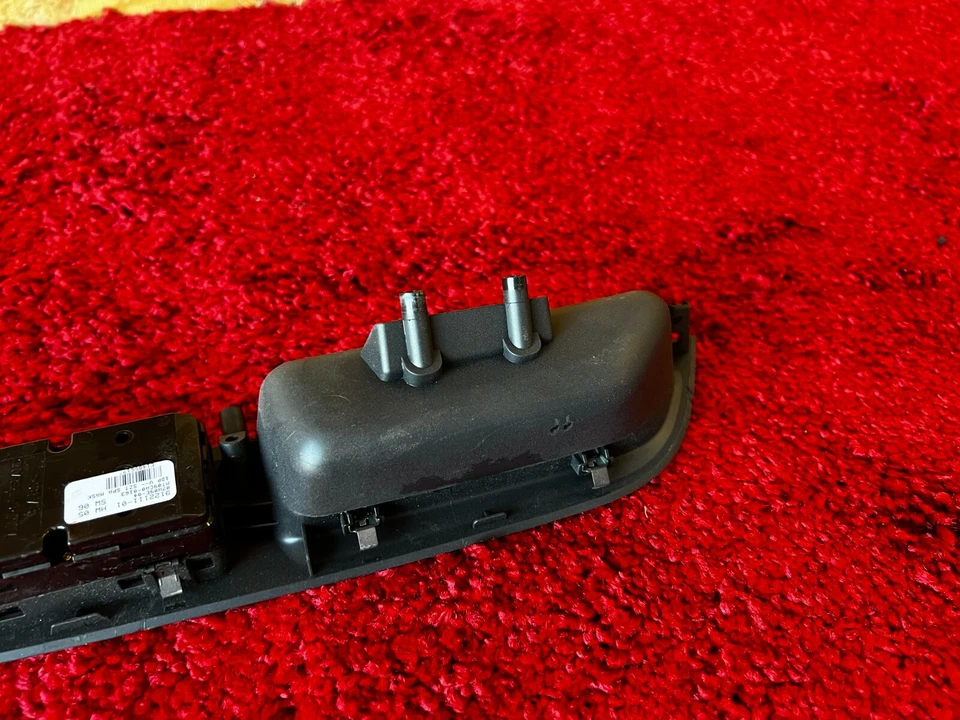 BMW 08-10 E60 E61 LCI ПЕРЕДНИЙ ЛЕВЫЙ ВОДИТЕЛЬ ГЛАВНЫЙ ПЕРЕКЛЮЧАТЕЛЬ СТЕКЛОПОДЪЕМНИКОВ АВТОМАТИЧЕСКИЙ СКЛАДНОЙ OEM 105MK - Изображение 3 из 4