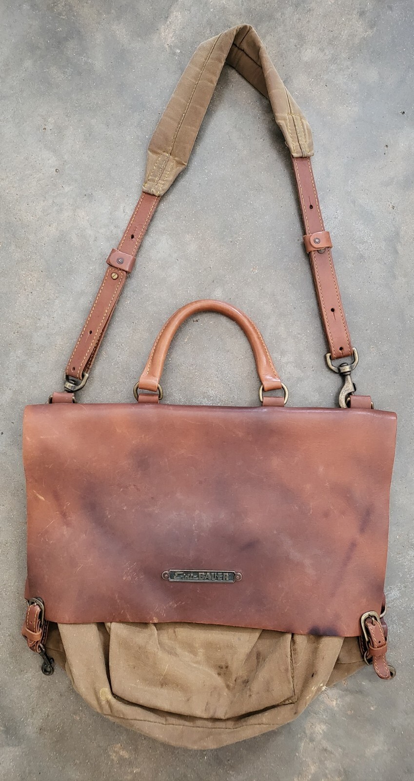 Vintage EDDIE BAUER Canvas & Leather Messenger Milita… Gem