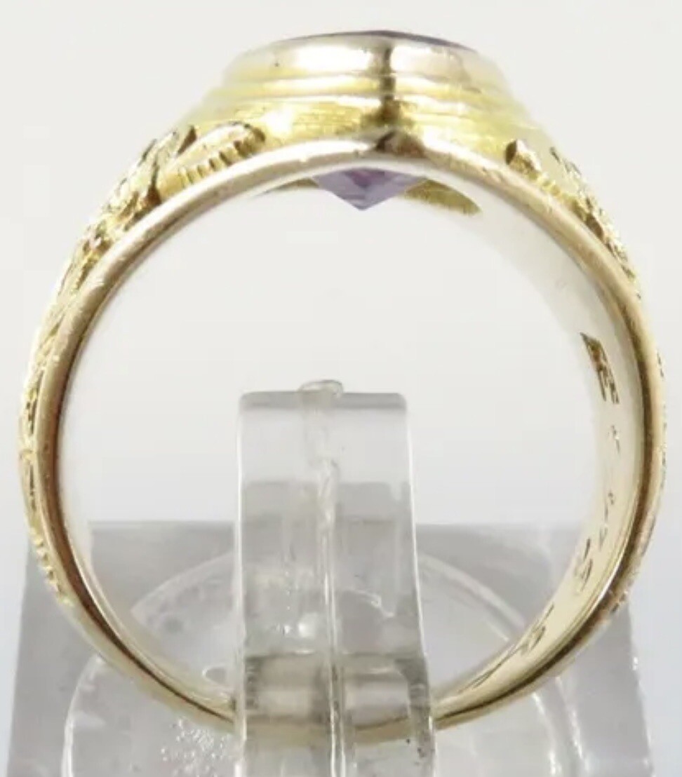 1936 SWEET BRIAR COLLEGE 10K GOLD AMETHYST INTAGLIO CLASS