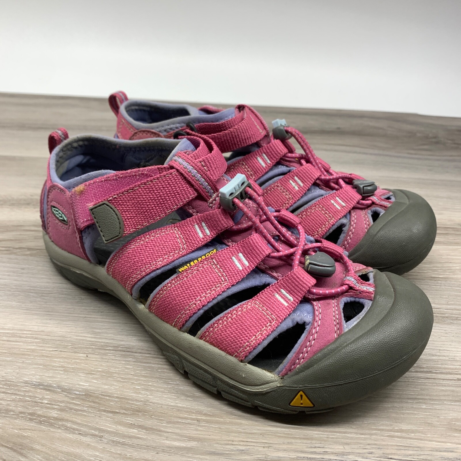 Sandali Keen rosa per bambini Newport H2 escursionismo acqua (1012313 PRH 010114) taglia 5 EU 37