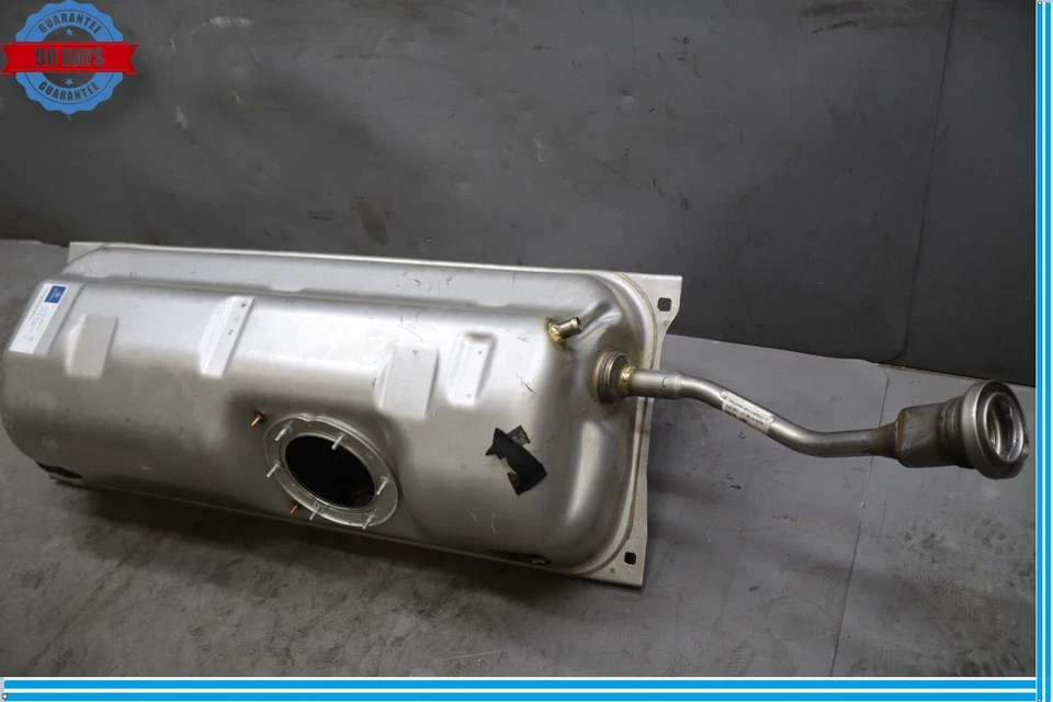 Conjunto de depósito de tanque de gasolina 12-17 Mercedes R172 SLK250 1724700101 FABRICANTE DE EQUIPOS ORIGINALES Foto 2 de 4