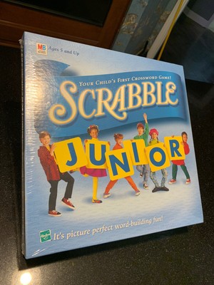 Scrabble Junior Board Game Hasbro Milton Bradley Game 1999 04039 New Sealed