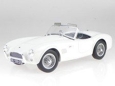 AC Cobra 289 1963 white diecast modelcar 182752 Norev 1:18
