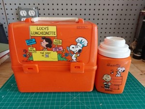 Vtg 1960s Peanuts Lunch Box Orange Lucy Luncheonette Snoopy Missing Thermos Lid