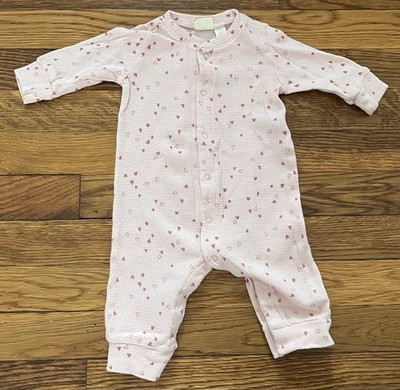 BabyGap Valentine s Day Tiny Hearts Waffle Cotton Snap Close Pajama Outfit 0-3M