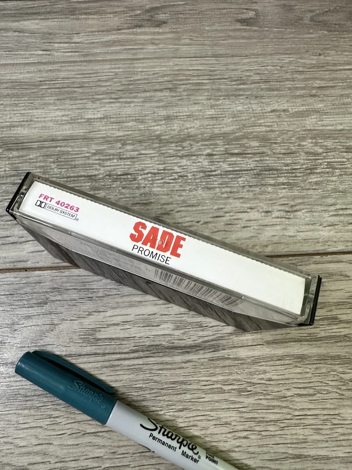 Vintage Sade Promise Cassette Tape Album 1985 Portrait Records R&B Soul Music Foto 2 de 4