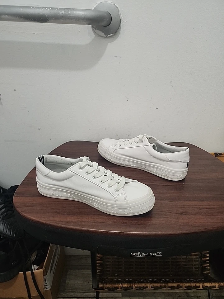Nautica Women Fashion Sneaker Lace-Up Size 8.5 NWOB H957 - Image 3 of 4