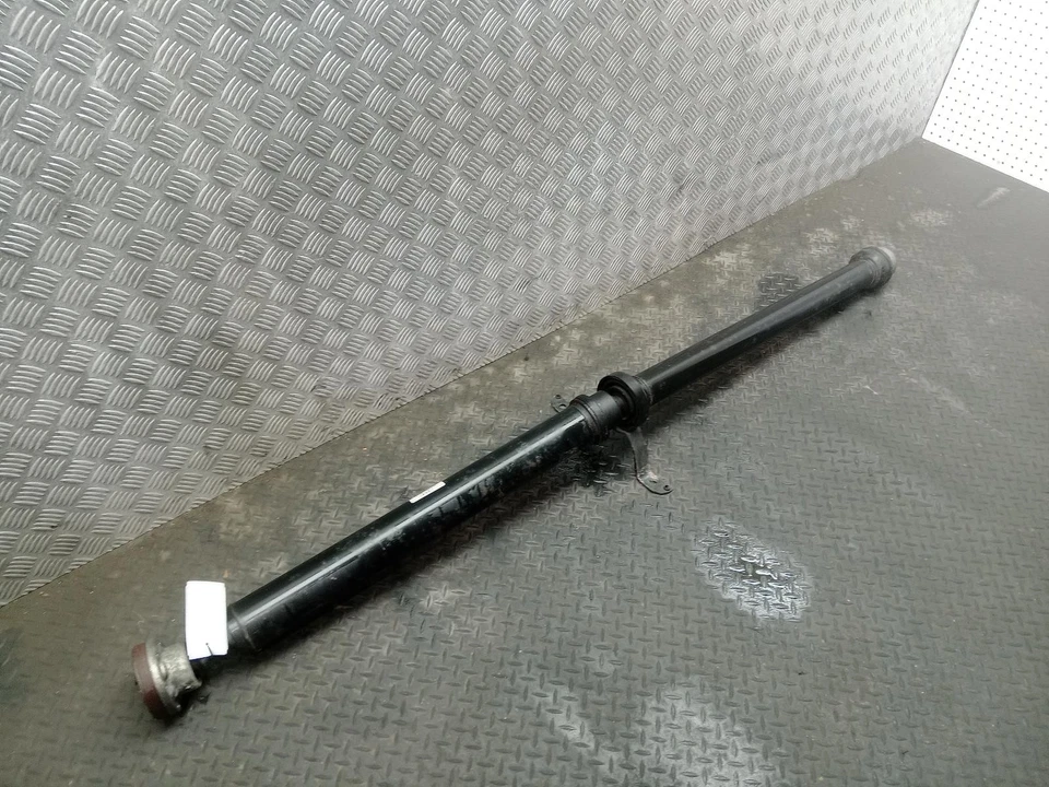 EJE DE TRANSMISIÓN TRASERO AUDI A5 2.0 DIÉSEL QUATTRO 8T0521101S MK1 2007-2017 Foto 2 de 4