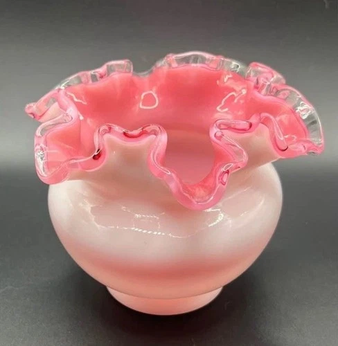 Vintage Fenton Pink and White Crest Rose Bowl Vase 5”