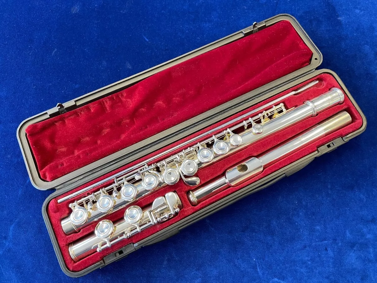 Japan Made YAMAHA FLUTE   YFL  S   SILVER PLATED   Split E