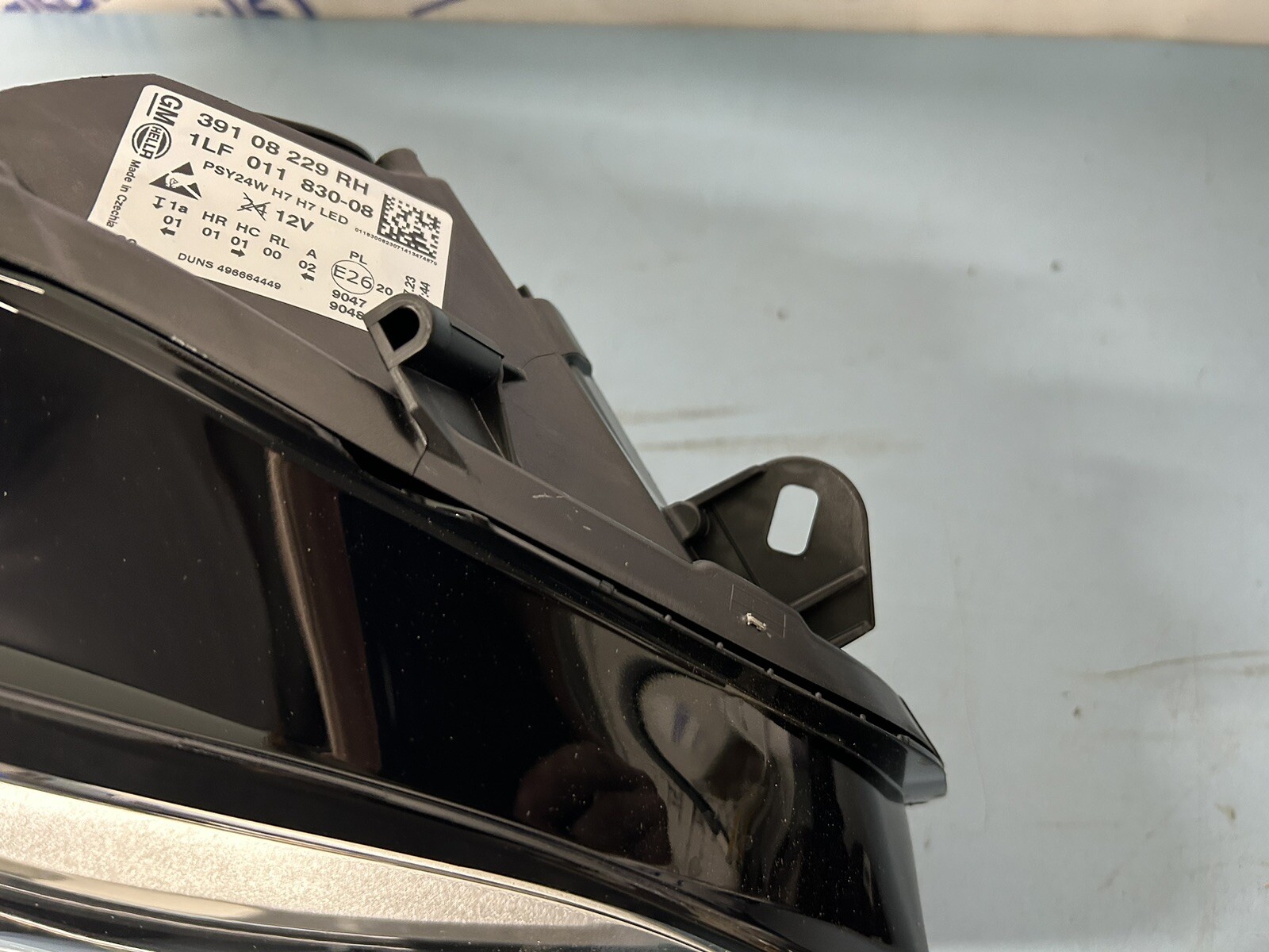 2018 Vauxhall CORSA E OFFSIDE Headlight Drivers Headlamp 39108229 