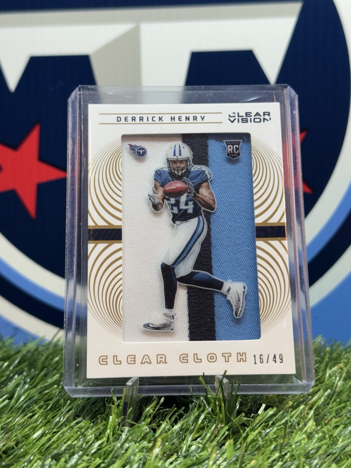 Derrick Henry Panini Clear Vision Rookie Clear Cloth Jersey #9 Base